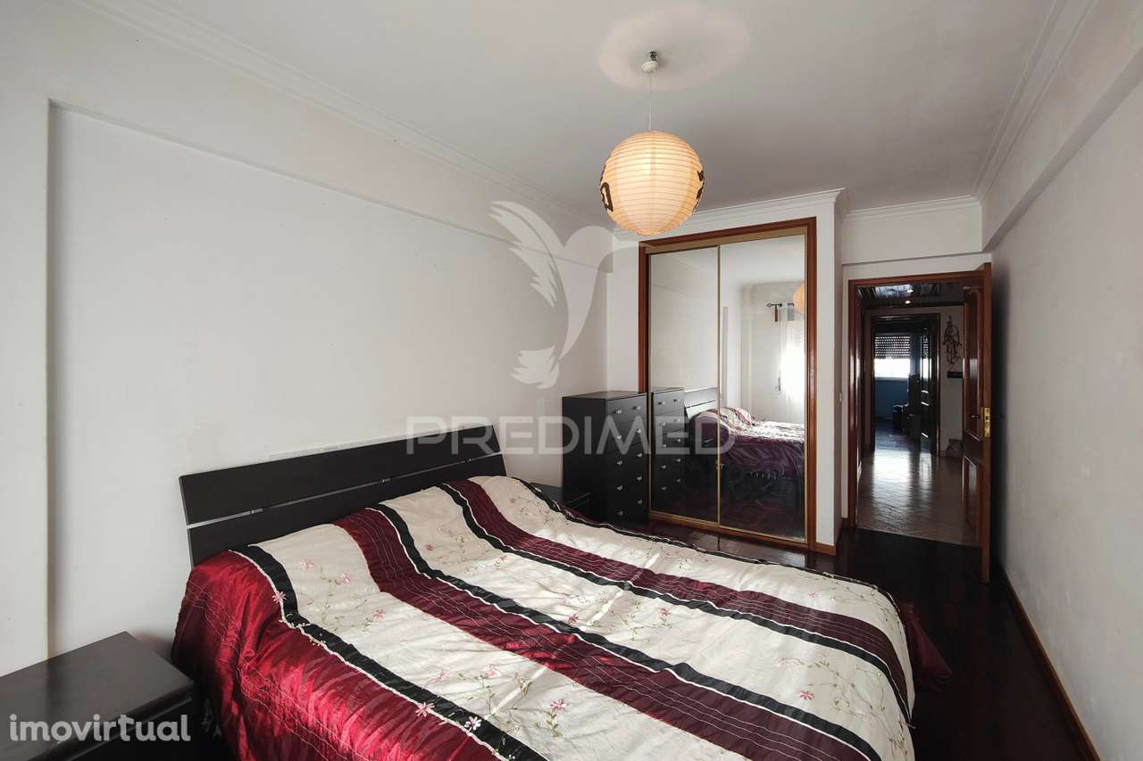 Apartamento T2 com Lareira | Monte Abraão | Queluz - Grande imagem: 3/31