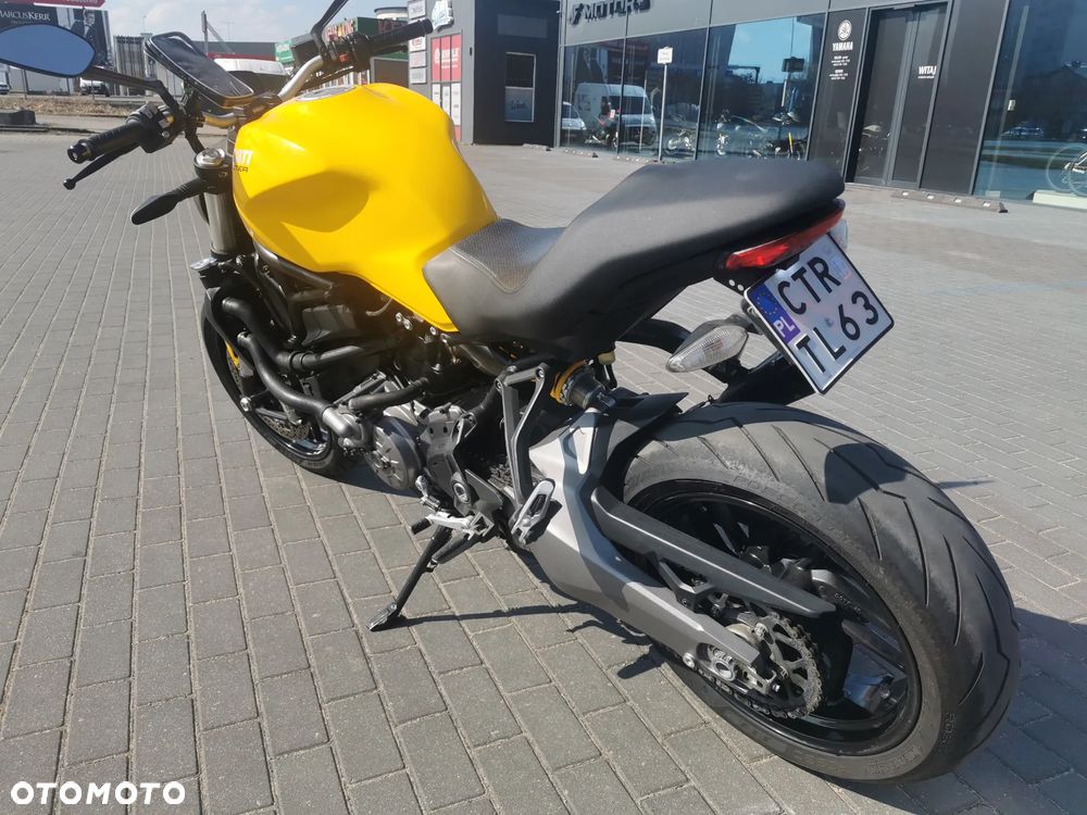 Ducati Monster - 2