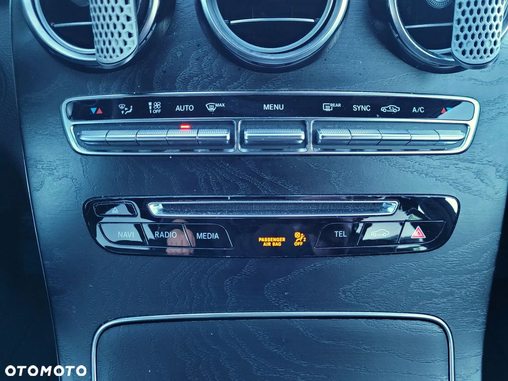 Mercedes-Benz GLC - 26