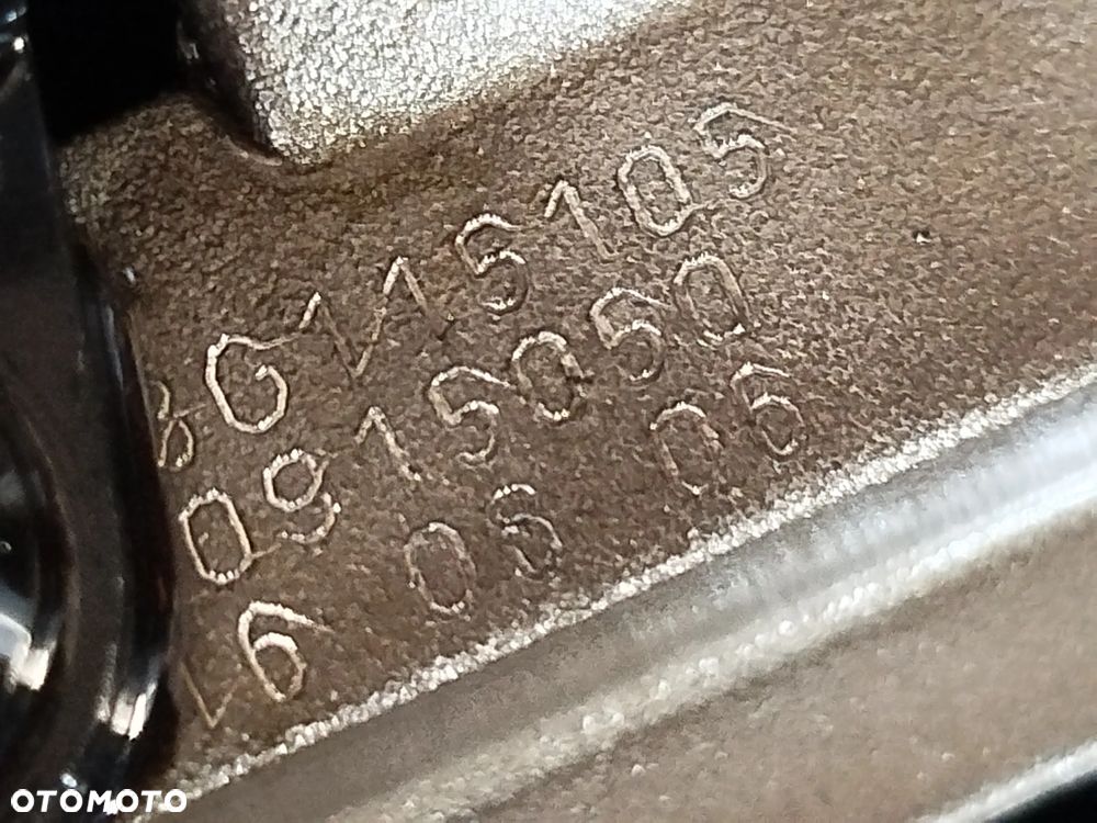 Audi A3 8P 2.0 TDI głowica silnika BMN 170 KM - 17