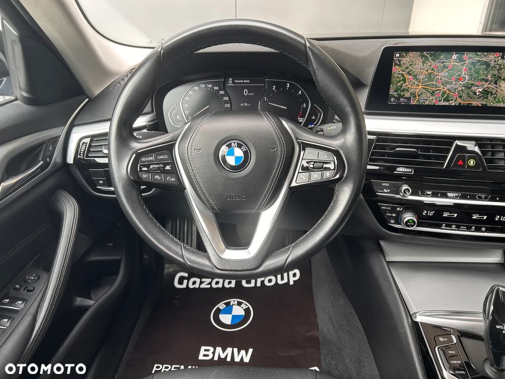 BMW Seria 5 520d xDrive MHEV - 26
