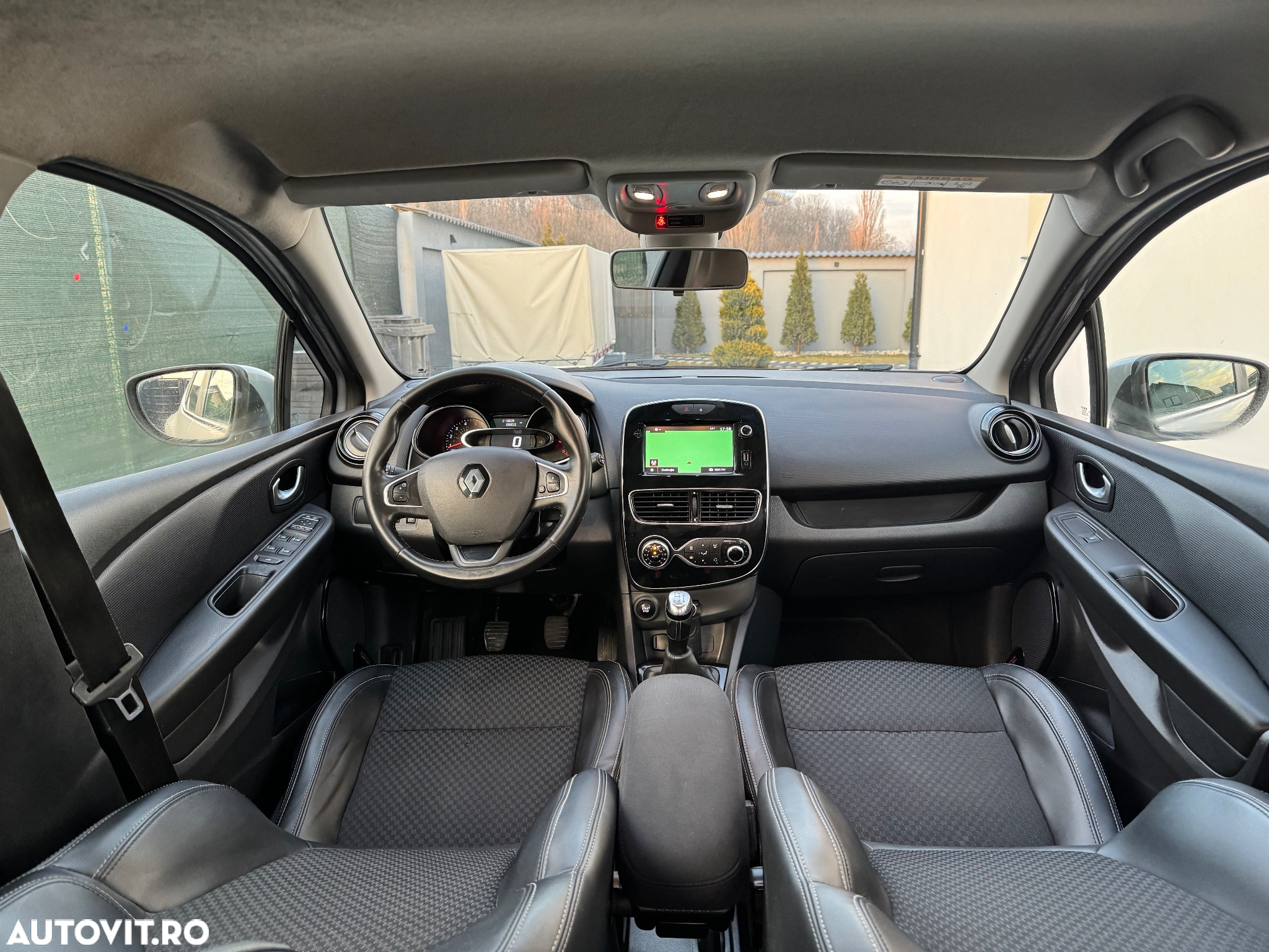 Renault Clio (Energy) dCi 90 Bose Edition - 15