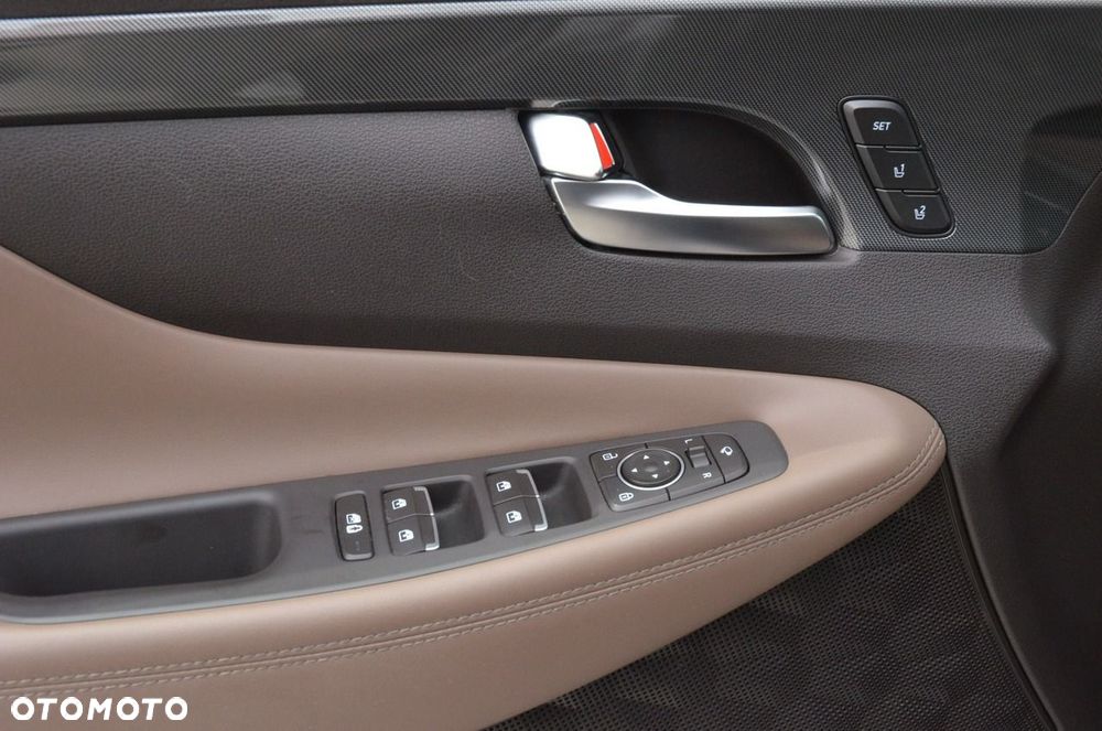 Hyundai Santa Fe 1.6 T-GDI PHEV Platinum 4WD - 33