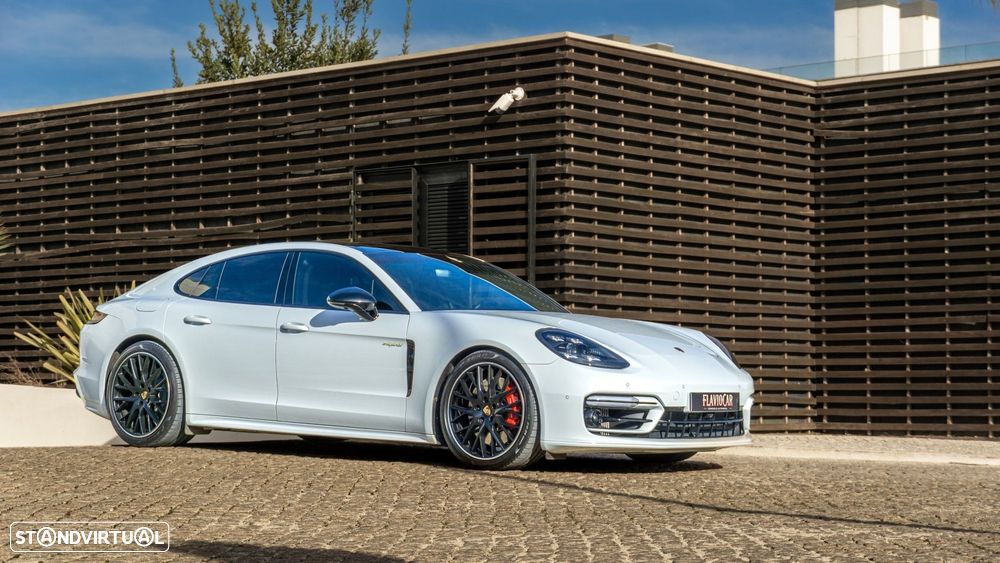 Porsche Panamera 4S E-Hybrid - 18