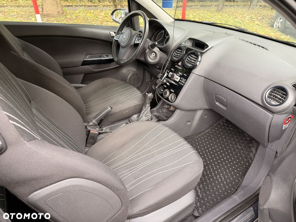 Opel Corsa - 6