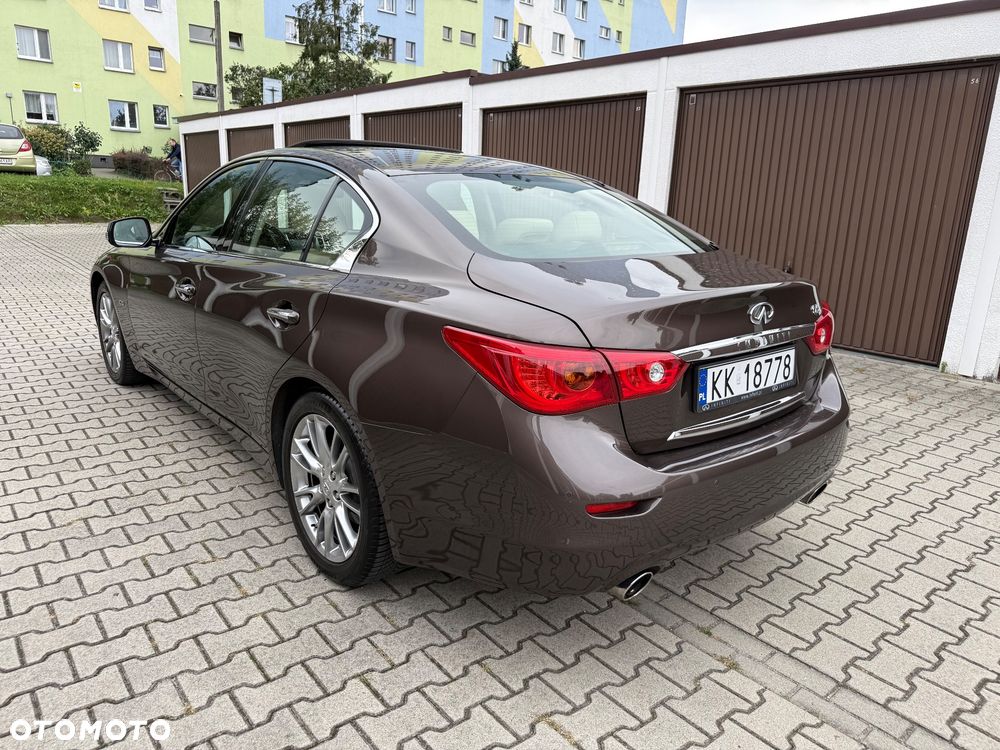 Infiniti Q50 2.2d Premium - 32