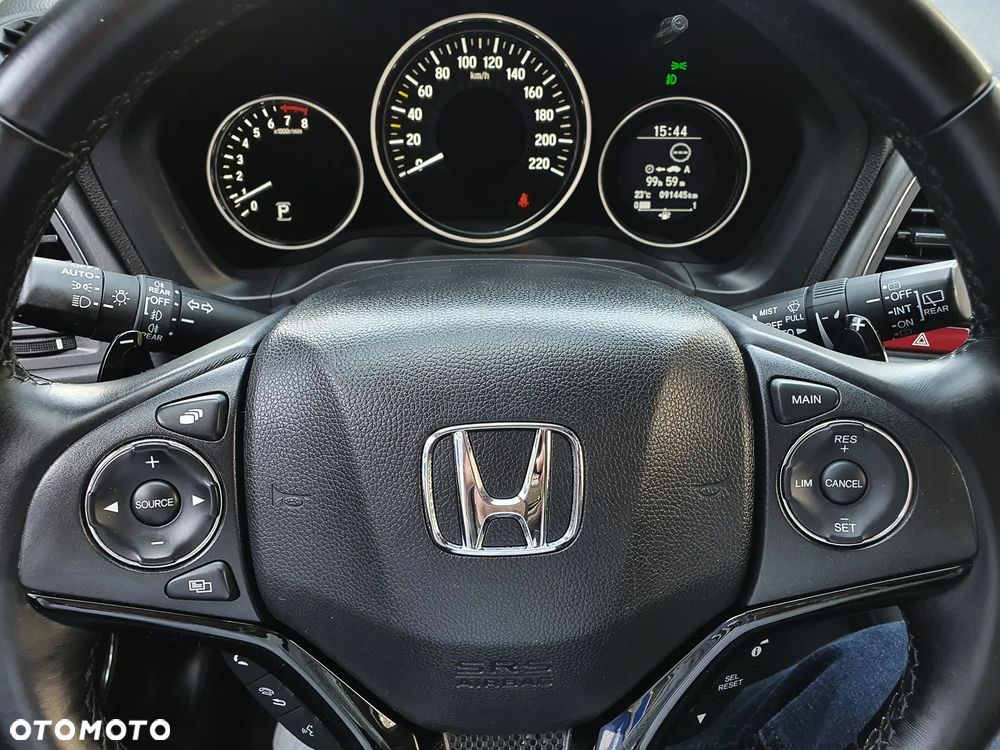 Honda HR-V 1.5 Executive (ADAS) CVT - 32