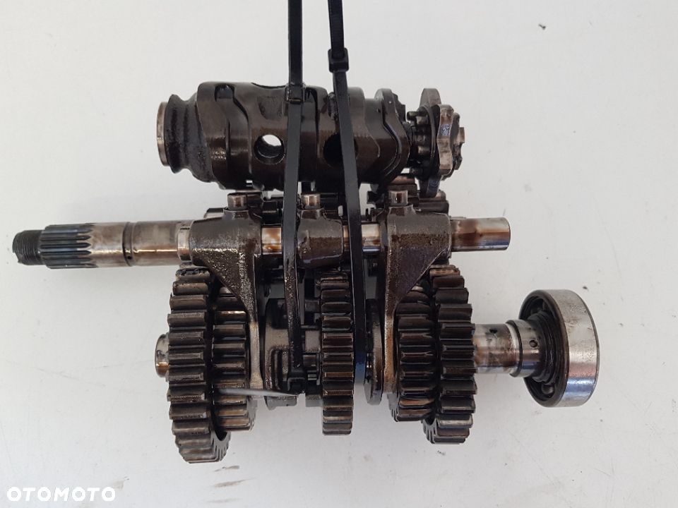Honda 125 Varadero 01-06 Skrzynia Biegów - 9