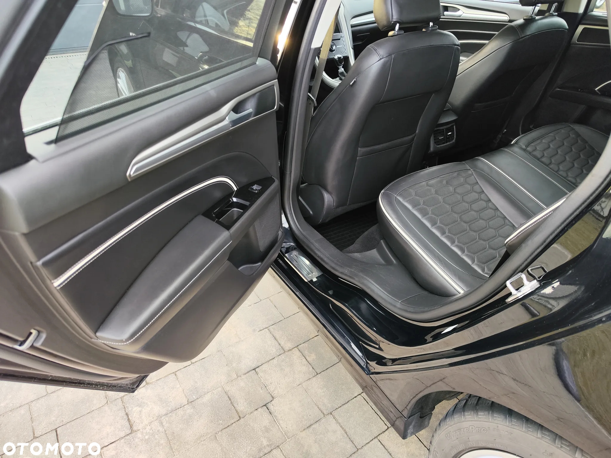 Ford Mondeo Vignale 2.0 TDCi - 24
