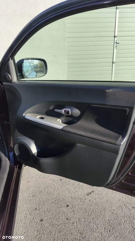 Toyota Urban Cruiser 1.33 Sol - 23