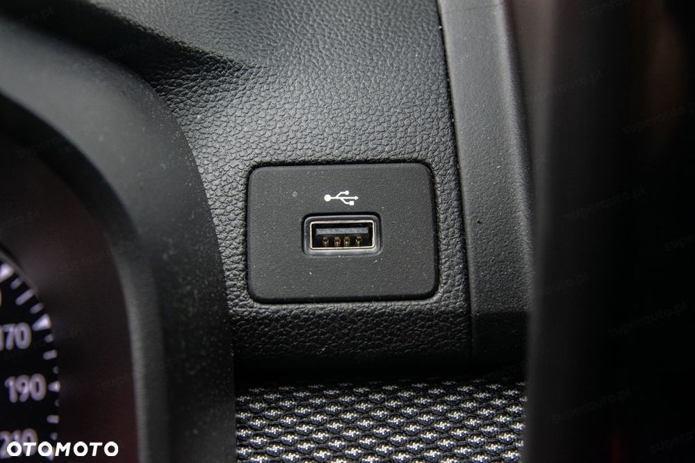 Dacia Sandero 1.0 TCe Comfort CVT - 16