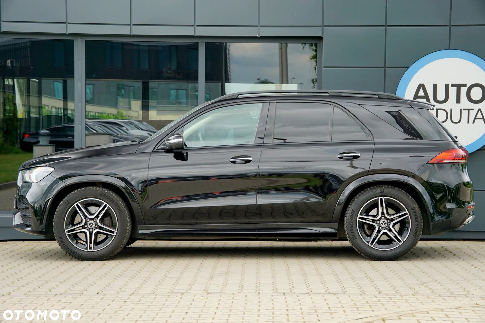 Mercedes-Benz GLE 300 d 4Matic 9G-TRONIC AMG Line - 9