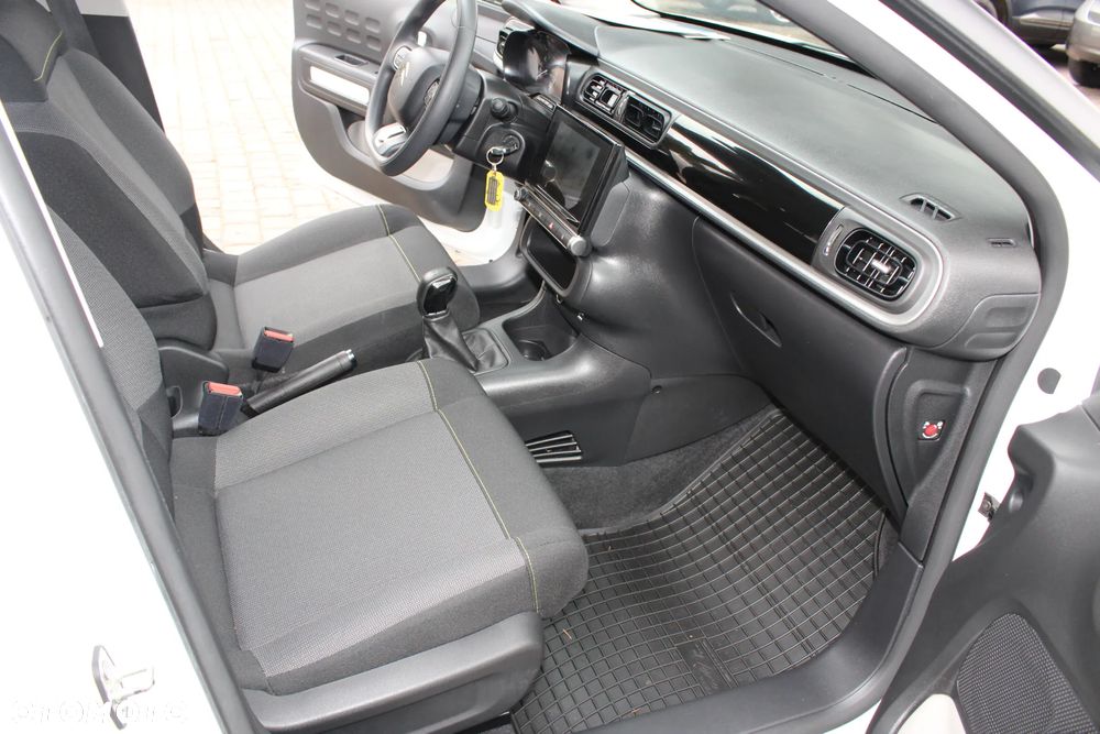 Citroën C3 1.2 PureTech Plus - 18