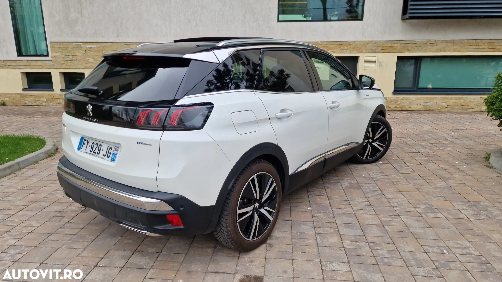 Peugeot 3008 PHEV EAT8 GT Pack - 10