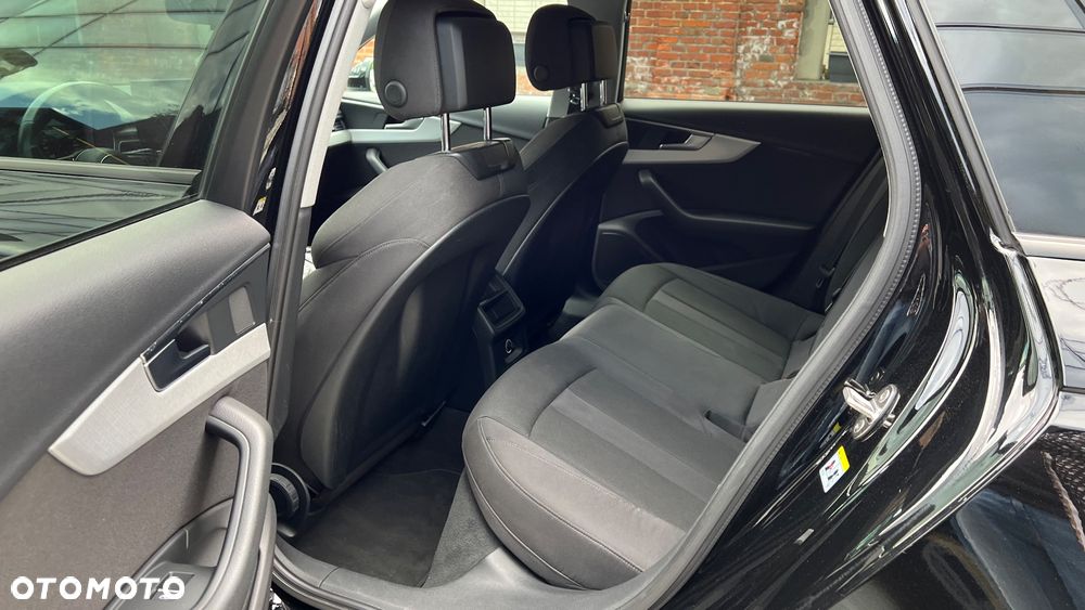 Audi A4 Avant 40 TDI Quattro S tronic - 11