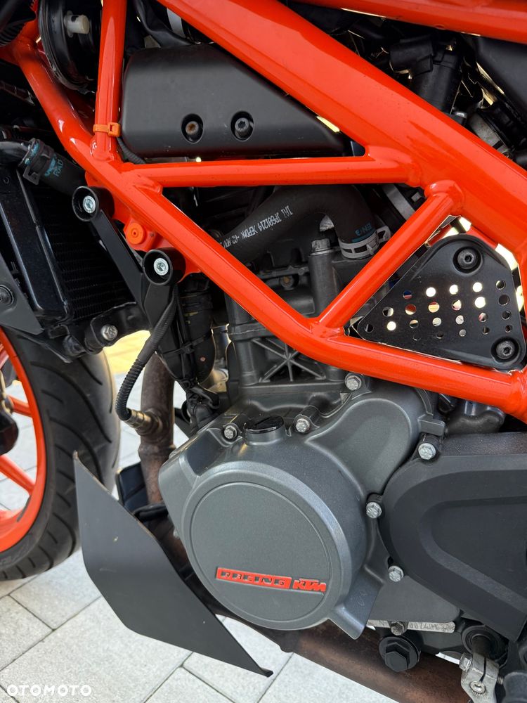 KTM Duke 125 - 10