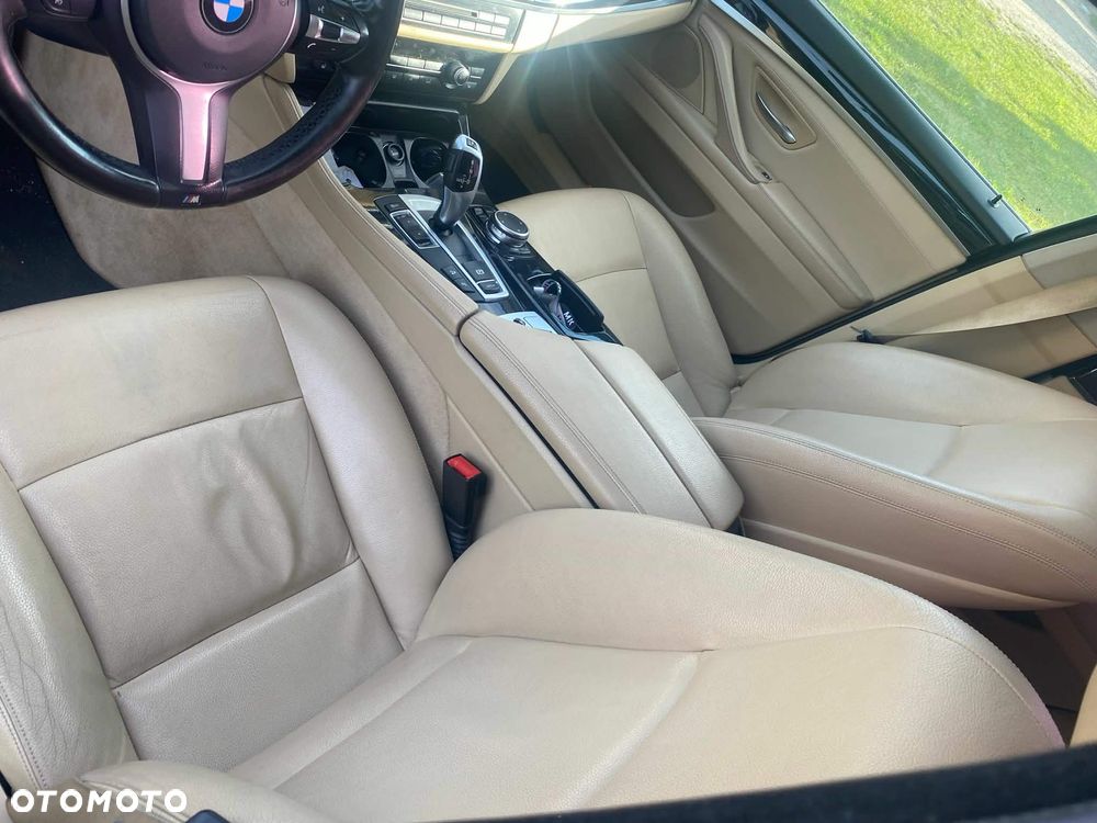 BMW Seria 5 530d xDrive - 2