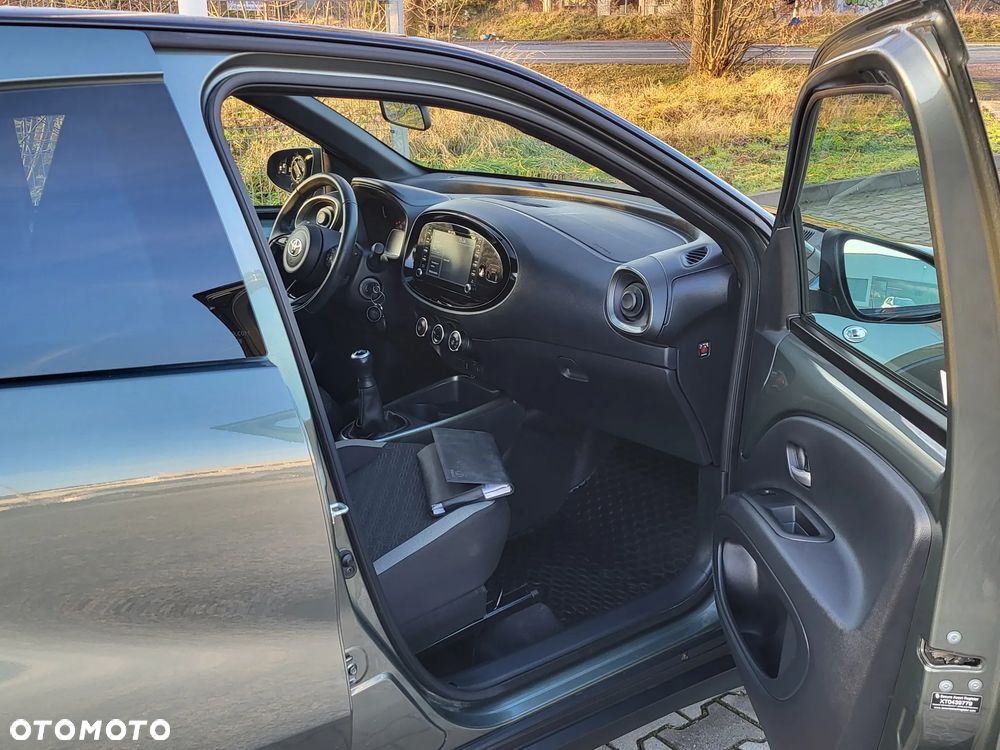 Toyota Aygo X 1.0 VVT-i Style - 6