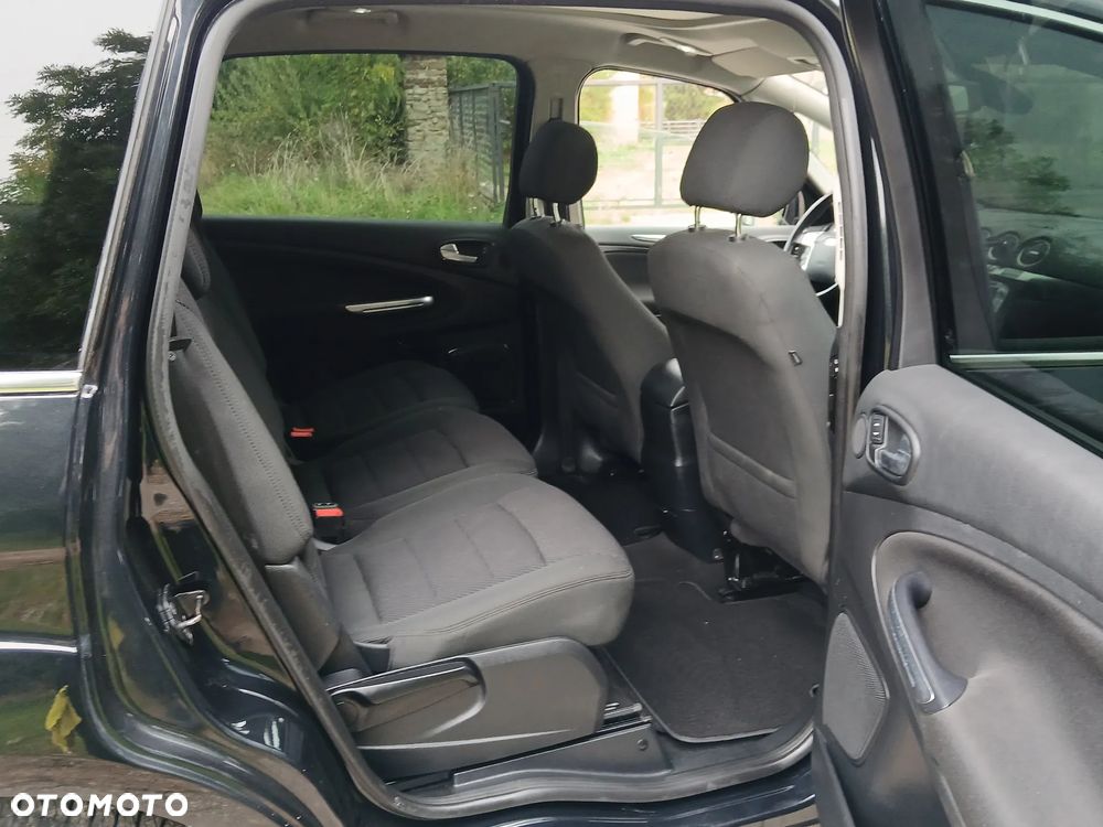 Ford S-Max 2.2 TDCi Titanium - 23