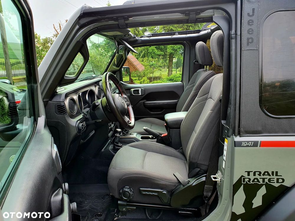 Jeep Wrangler - 7