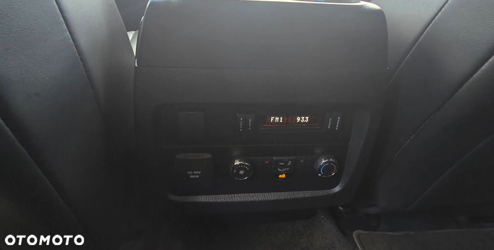 Lincoln Navigator - 23