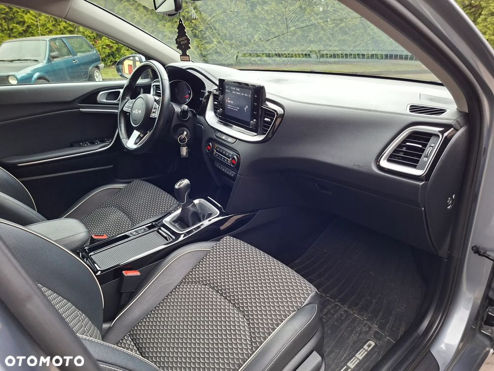 Kia Ceed 1.5 T-GDI L - 18