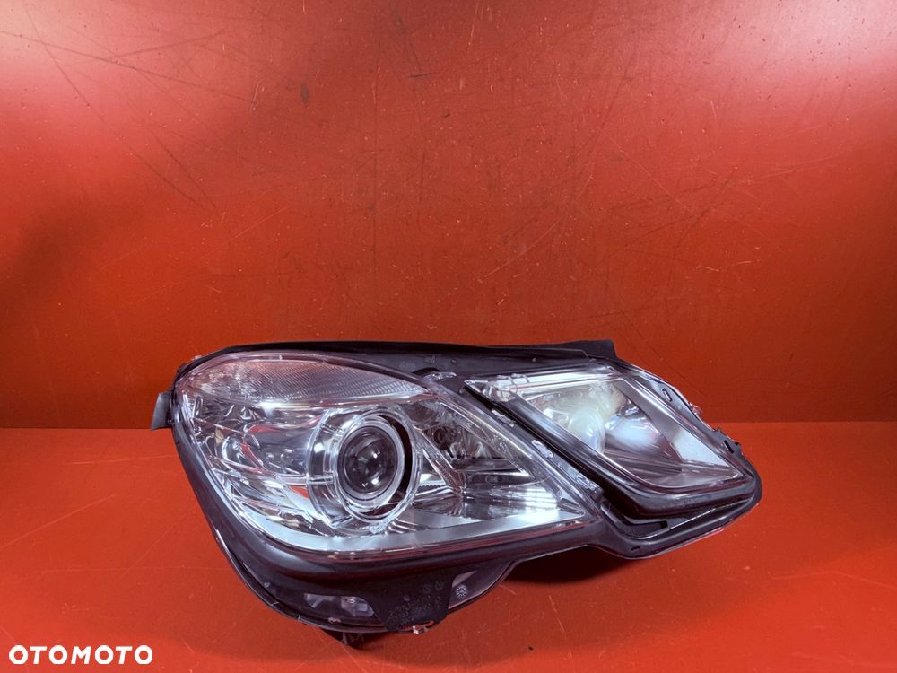 LAMPA PRAWA MERCEDES W212 A212 BI XENON SKRĘTNA EU A2128205861 - 1