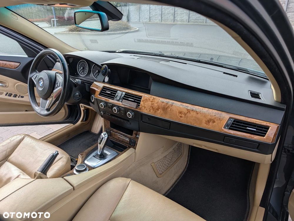 BMW Seria 5 530xd - 17