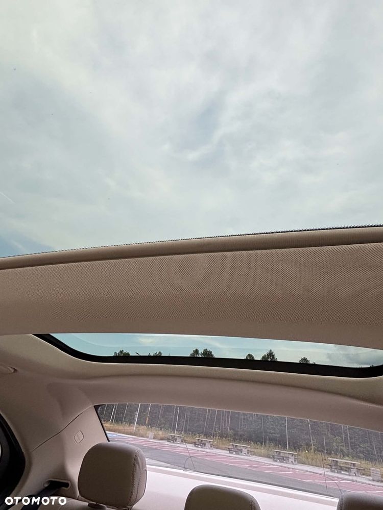 Mercedes-Benz Klasa C 300 7G-TRONIC - 11