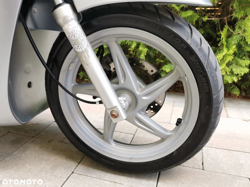Honda SH - 21