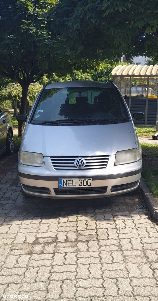 Volkswagen Sharan - 1