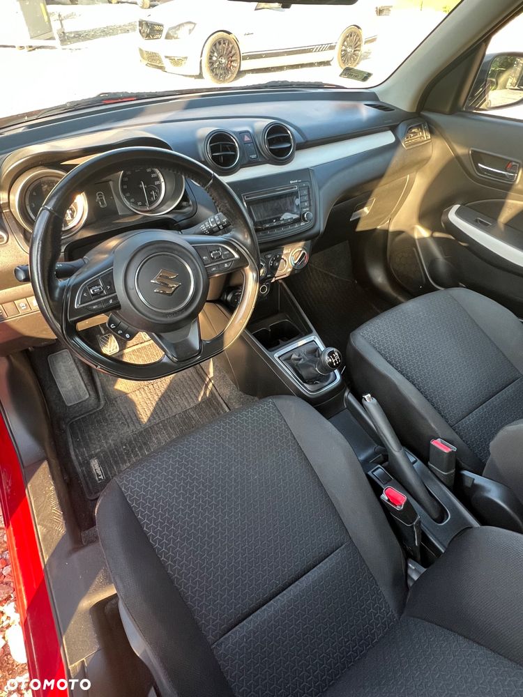Suzuki Swift 1.2 Dualjet SHVS Premium - 9