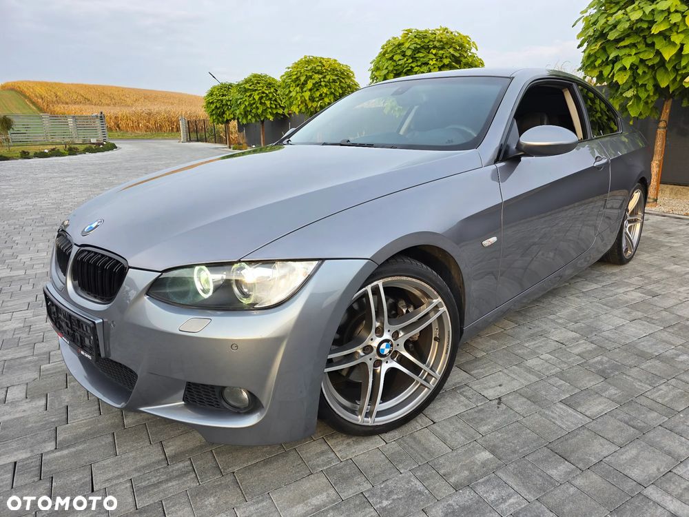 BMW Seria 3 325i - 20