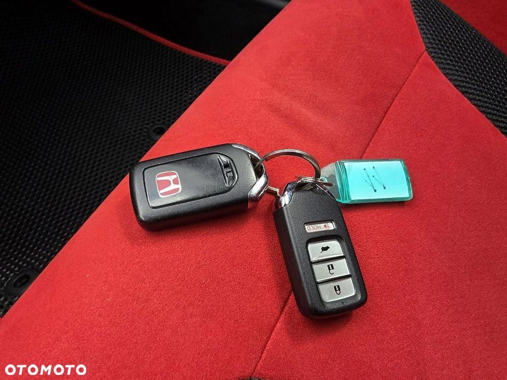 Honda Civic 2.0 VTEC Turbo Type R - 28