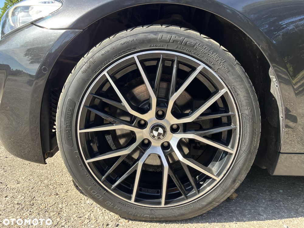 BMW Seria 5 523i - 16