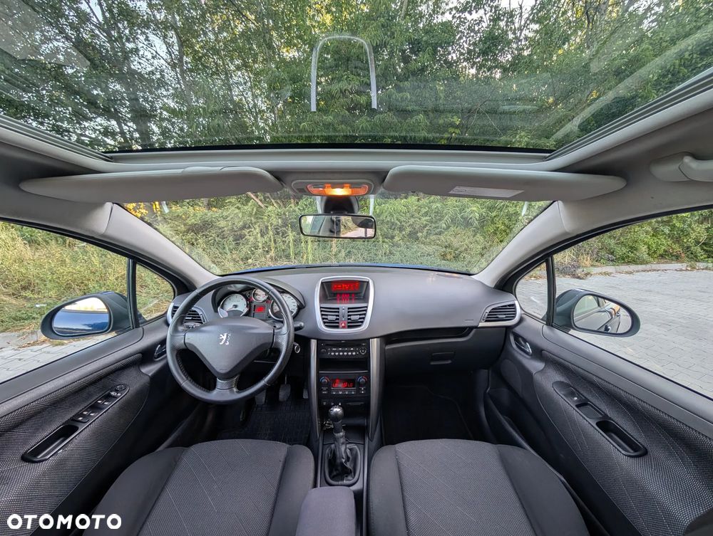 Peugeot 207 1.6 HDi - 17