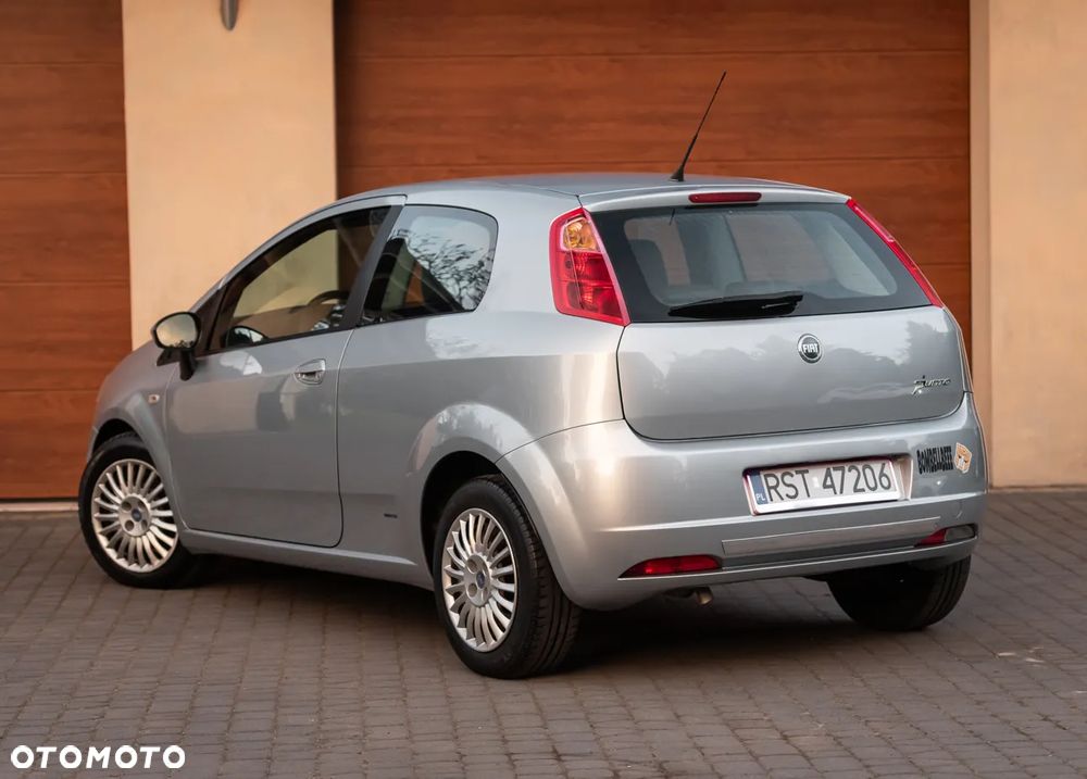 Fiat Grande Punto 1.4 8V Active - 11