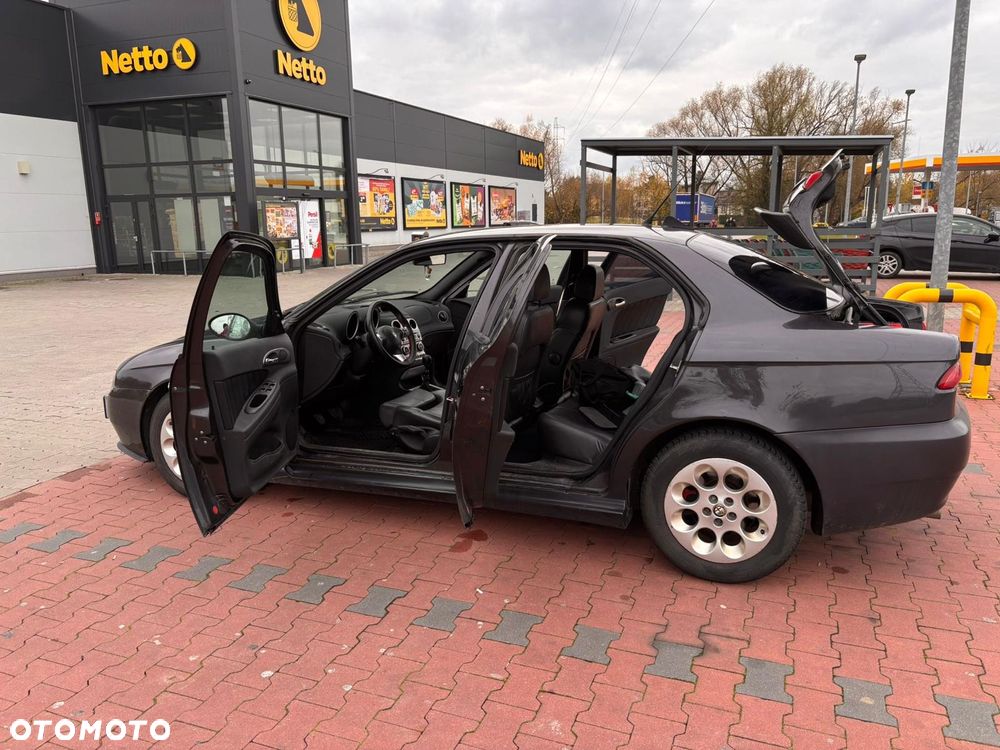 Alfa Romeo 156 - 8