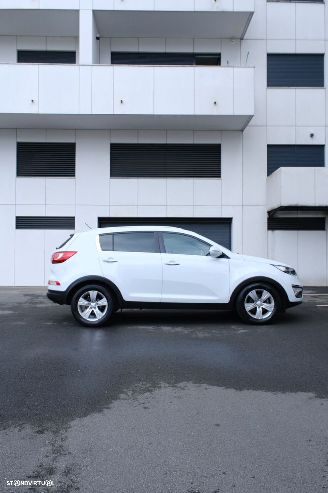 Kia Sportage 2.0 CRDI TX - 3