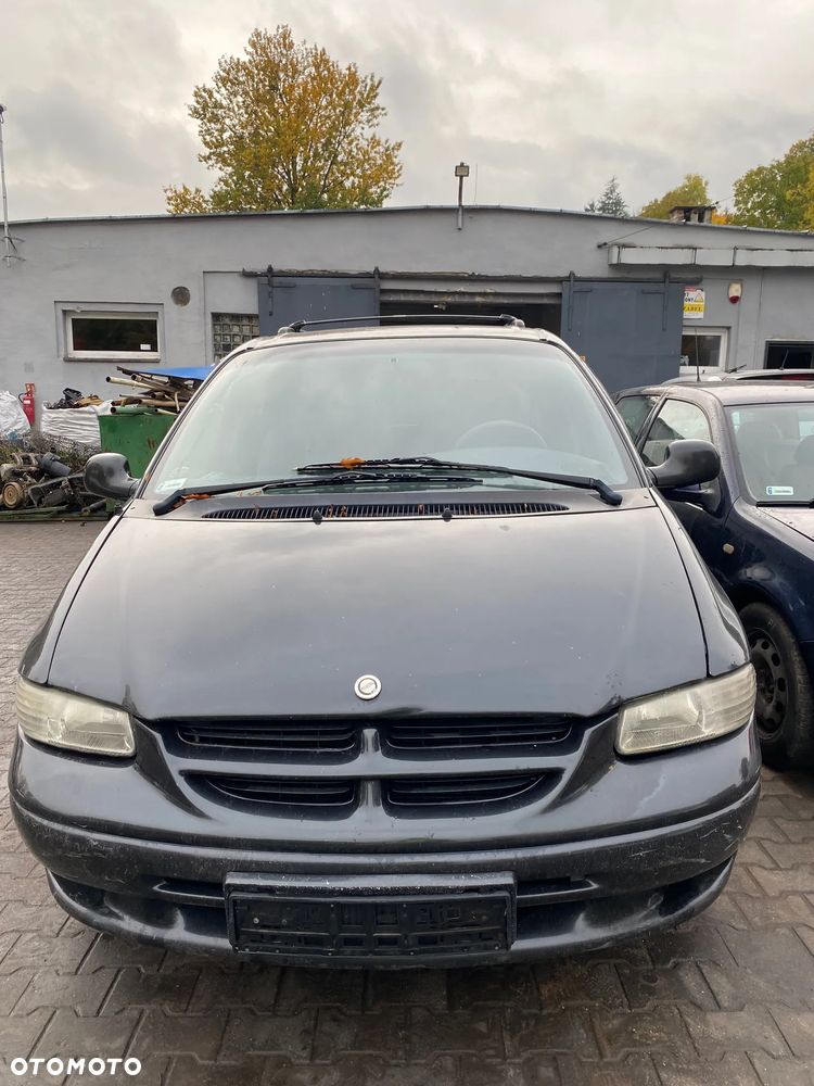 Chrysler Voyager 2,5D NA CZĘŚCI - 1