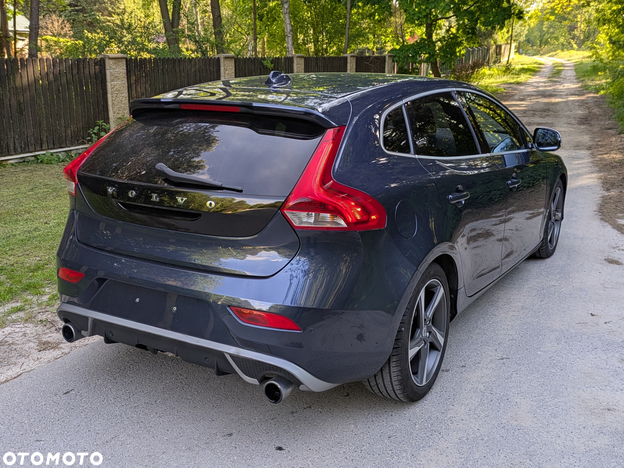Volvo V40 T5 Geartronic R Design - 8