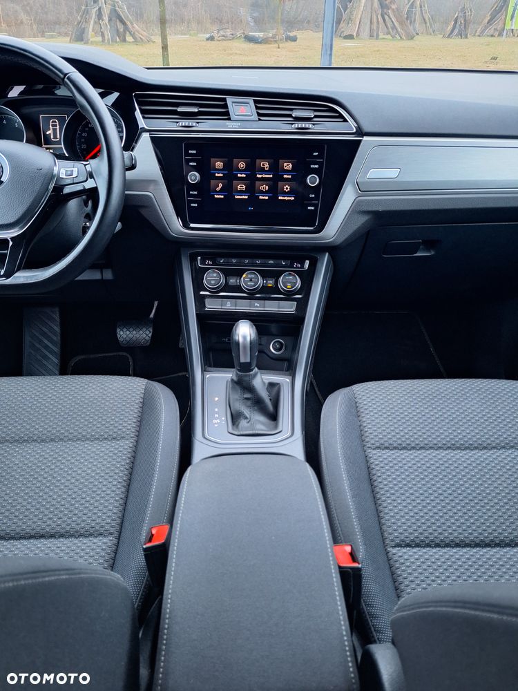 Volkswagen Touran 1.5 TSI EVO Comfortline Plus DSG - 28