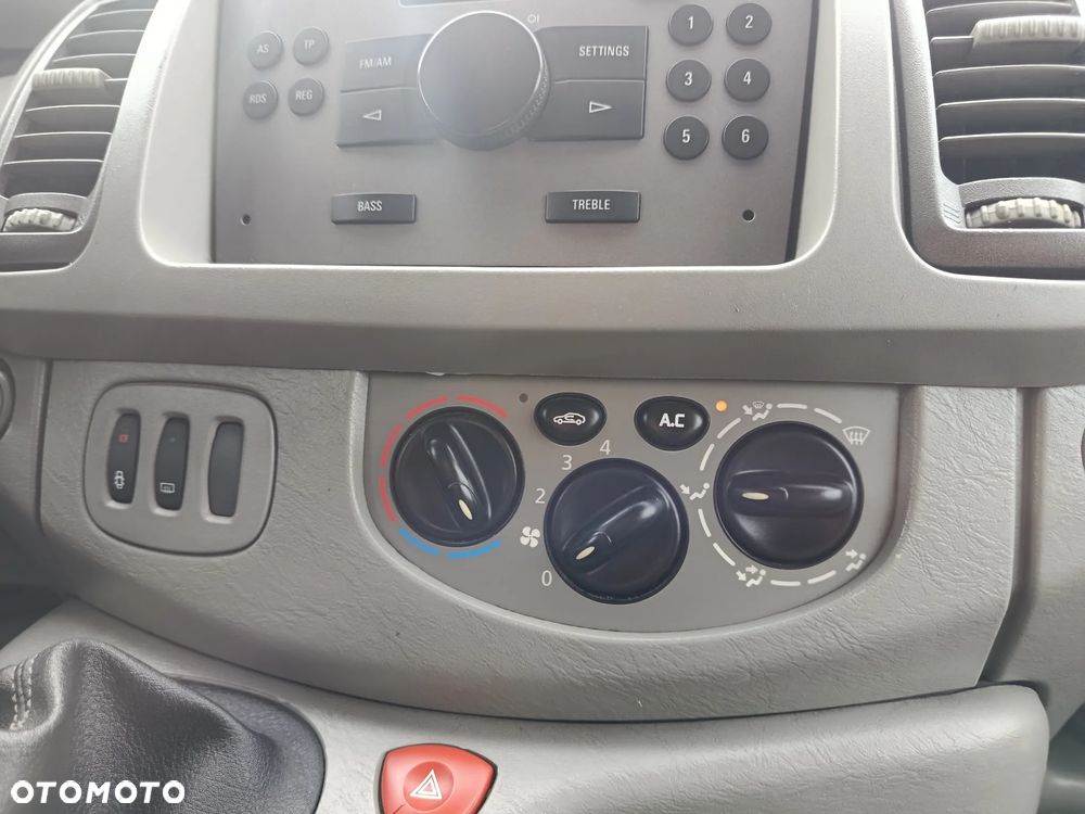 Opel Vivaro 2.0 CDTI 115KM - 18