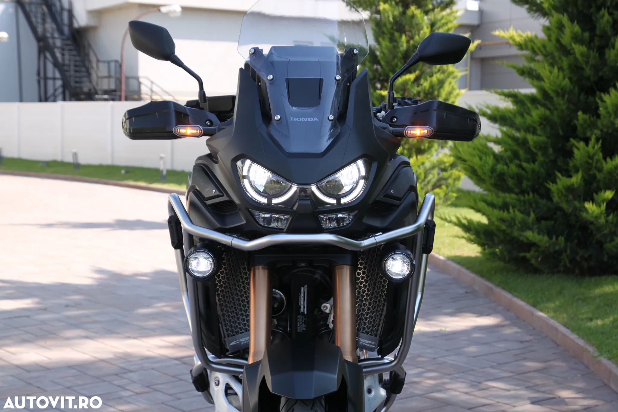 Honda Africa Twin - 10