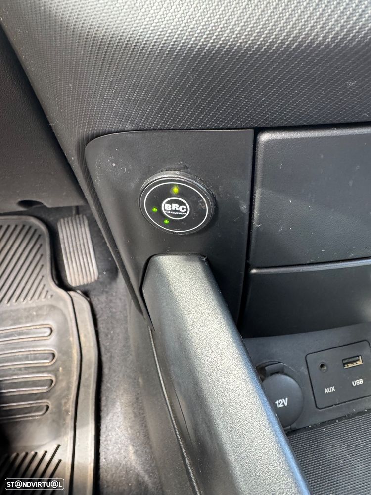 Kia Ceed SW 1.4 CVVT EX ISG - 9