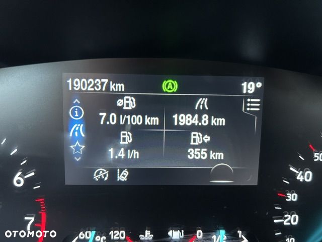 Ford Focus 1.0 EcoBoost Titanium Design - 36