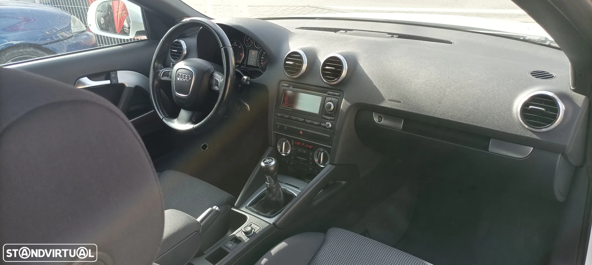 Audi A3 Cabrio 2.0 TDi Attraction - 23