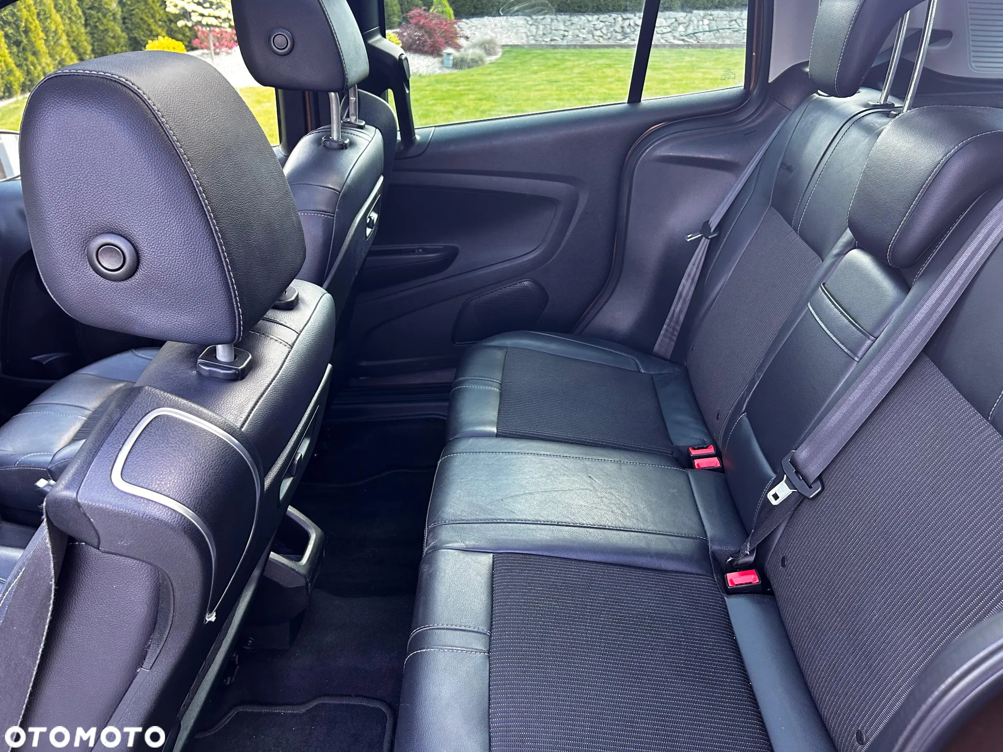 Ford B-MAX 1.6 TDCi Titanium X - 14