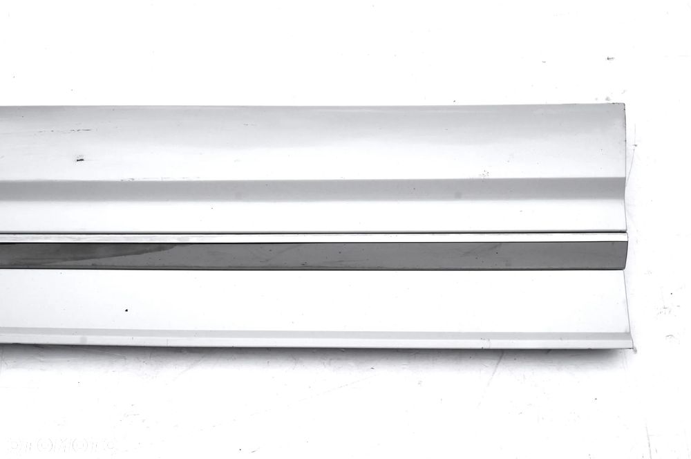 RENAULT KOLEOS 2 II 2016 - Listwa drzwi przód prawa CHROM R OE - 4