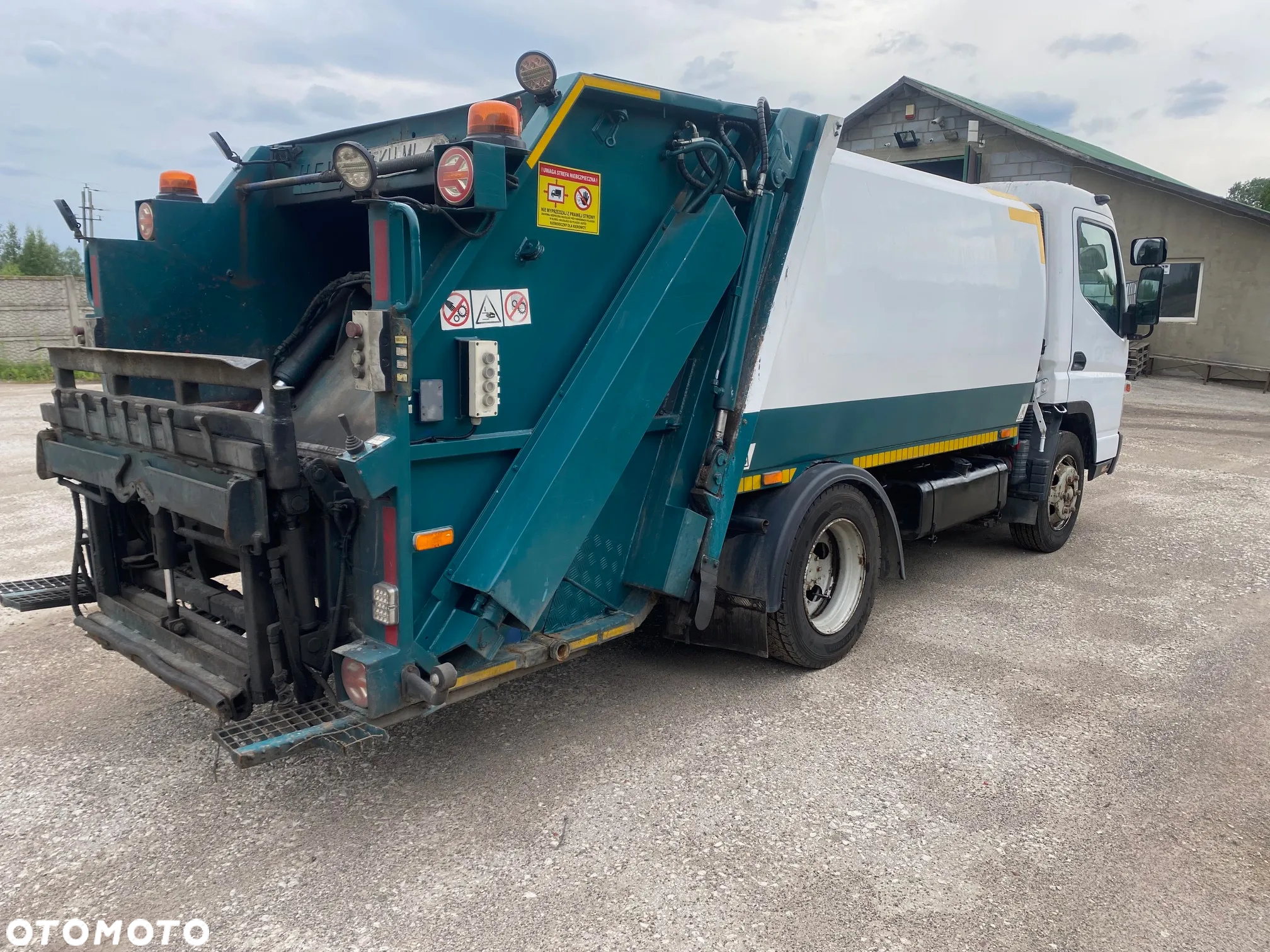 Mitsubishi canter - 6